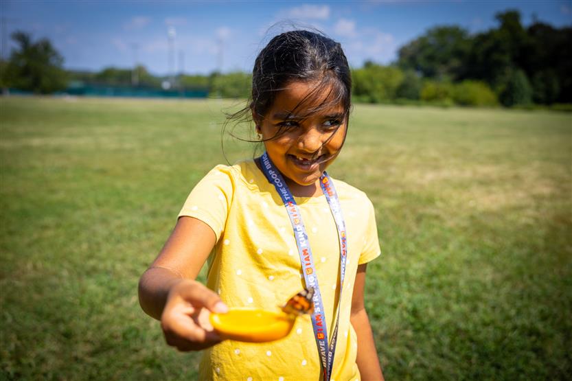 Longview Elementary students release butterflies